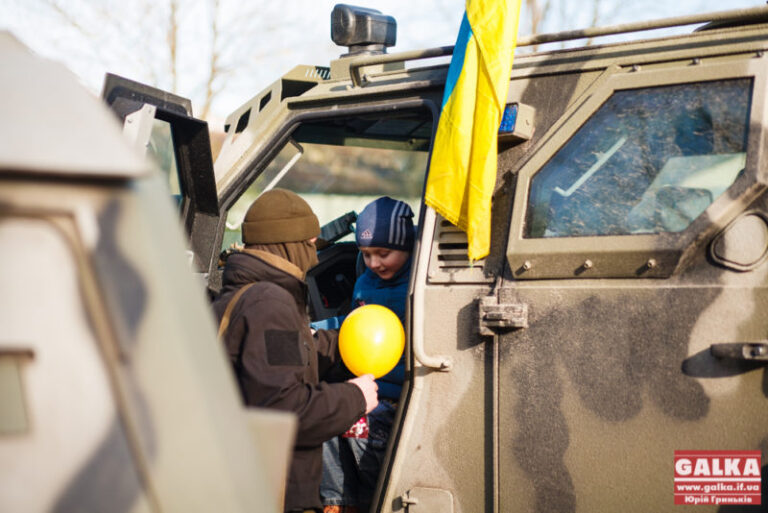 Діти з Донбасу приїхали в гості до нацгвардійців на Прикарпаття  (ВІДЕО)