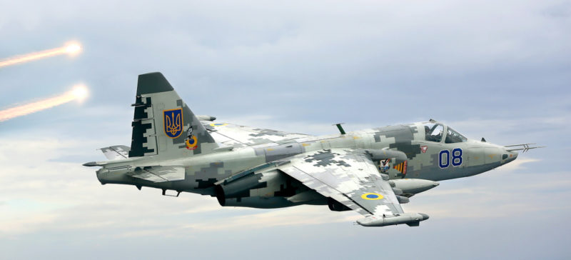 Коломийське летовище знову приймає військові борти (ВІДЕО)