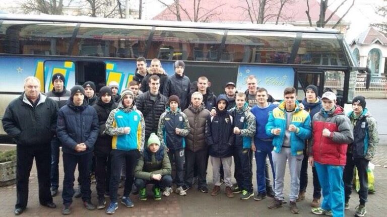 Юні таланти-боксери поїхали за медалями на всеукраїнські турніри