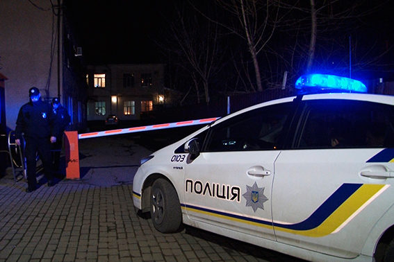 Франківські поліціянти знайшли чоловіка, який “мінував” фонтан