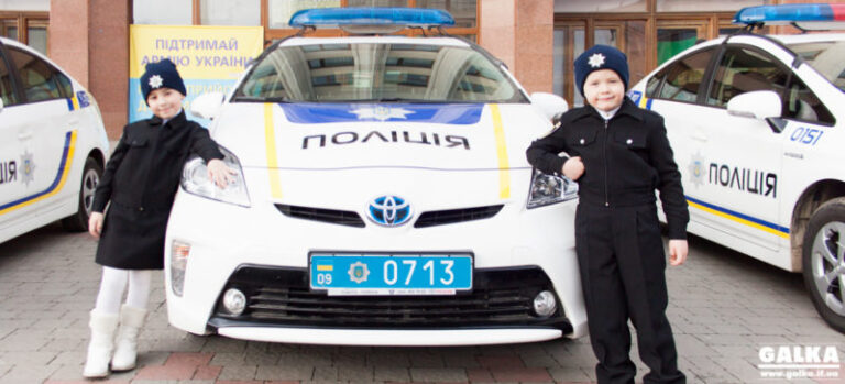 Нова патрульна поліція Івано-Франківська: цифри та факти (ІНФОГРАФІКА)