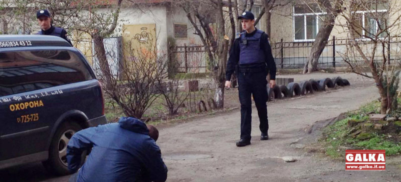 У центрі міста знайшли гранату (ФОТО)