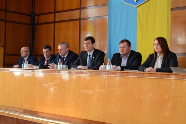 На Франківщині частину приміщення палацу культури реконструюють під дитячий садок