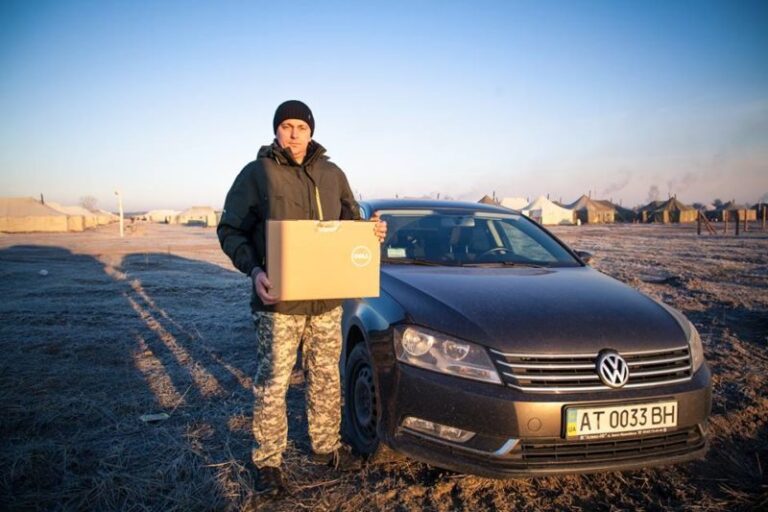 Коломийські волонтери “осучаснили” прес-службу 10-ої гірсько-штурмової бригади (ФОТОФАКТ)