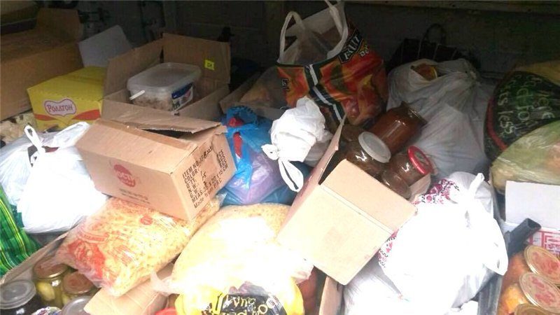 Релігійні прикарпатці зібрали близько півтори тонни продуктів для воїнів АТО