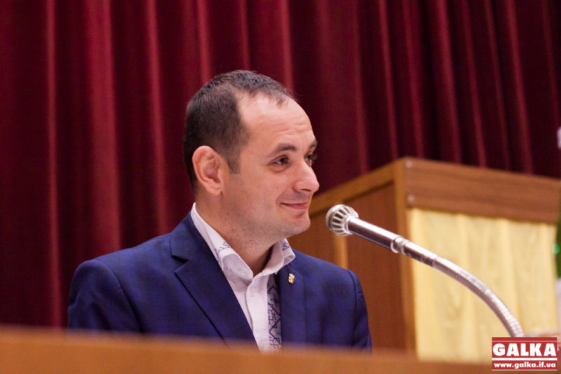 Міська влада хоче викупити у АТП-0928 приватну частку
