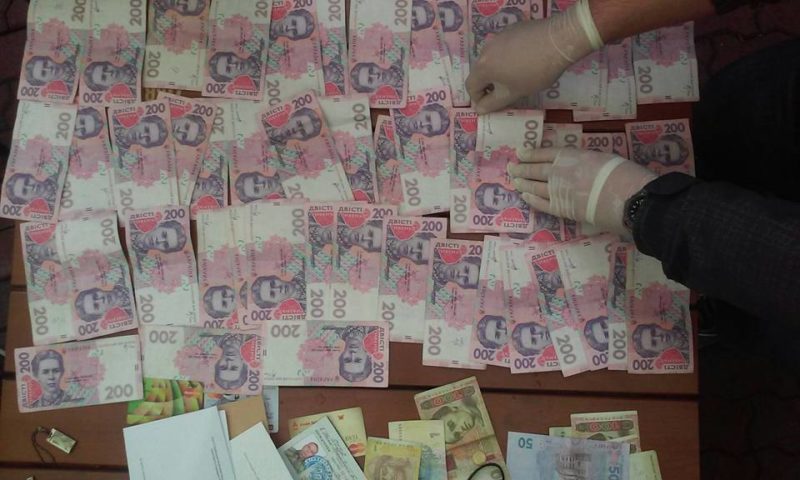 В СБУ розповіли подробиці затримання полісменів-хабарників у п’ятницю, 13-ого (ФОТО)