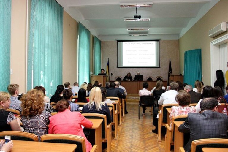 Доступ до унікальної бази даних отримали науковці франківського університету