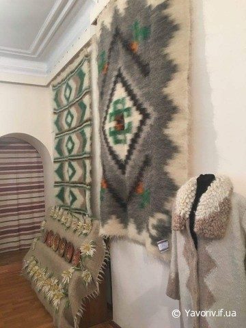 Гуцульські ліжники лікують від радикуліту (ВІДЕО)