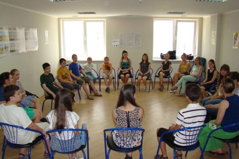 Франківських підлітків навчали бути активними громадянами форум театром (ФОТО)