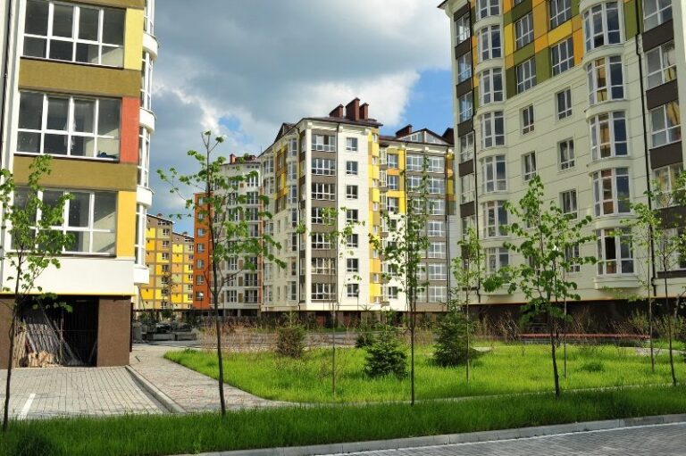Очима новоселів: «Калинова слобода» екологічна (ФОТО)