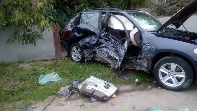 У Бурштині не розминулися дві автівки (ФОТО)