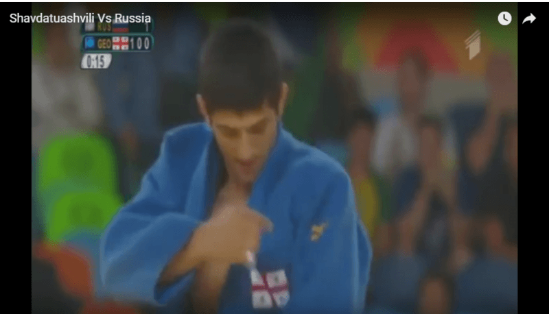 Жест грузинського дзюдоїста після перемоги над росіянином підірвав інтернет (ВІДЕО)