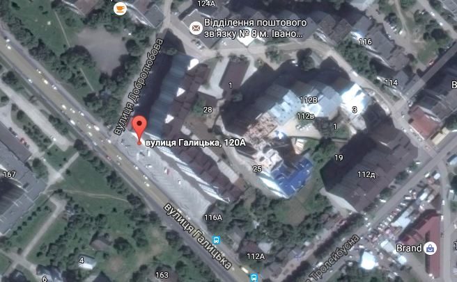 У дворі багатоповерхівки на Пасічній знайшли артилерійський снаряд