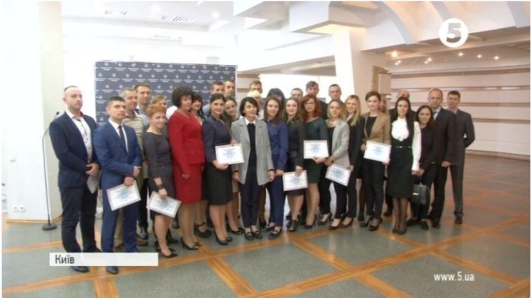 Франківська патрульна стала поліцейським-омбудсменом на Прикарпатті (ВІДЕО+ФОТО)