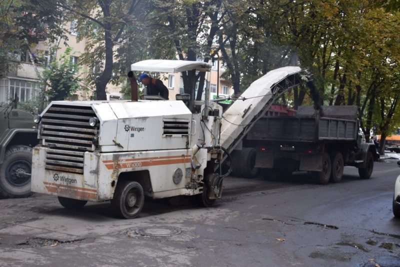 В місті взялися за ремонт Північного бульвару (ФОТО)