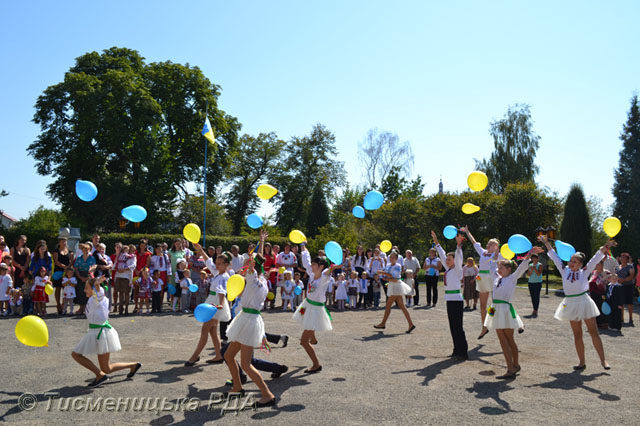 Дитячий садок урочисто відкрили на Тисмениччині (ФОТО)