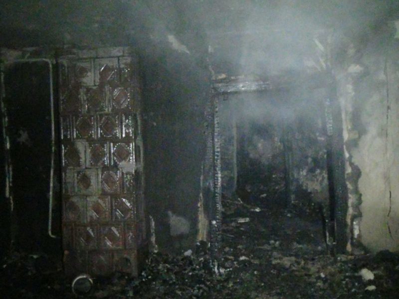 У згорілому будинку в Рибному  знайшли тіло людини (ФОТО)