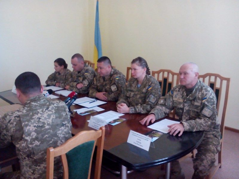 У 2016 контракт зі Збройними силами уклали вже понад 800 прикарпатців
