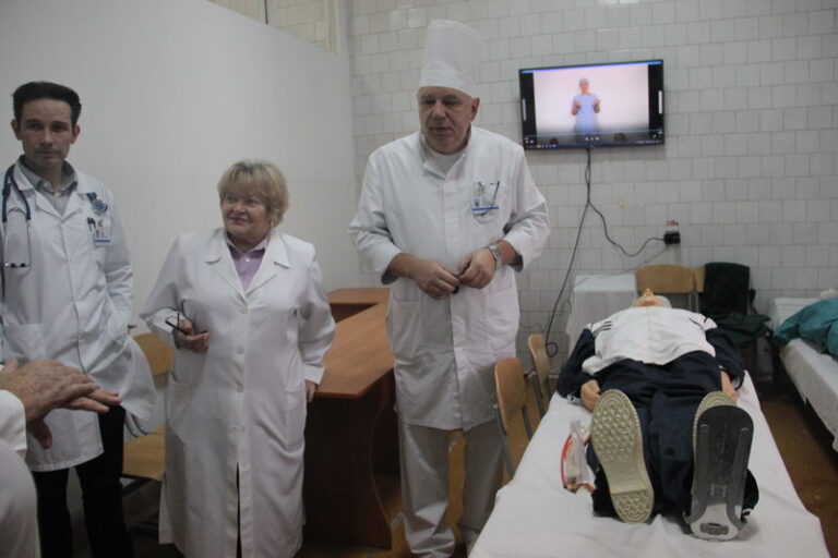 Новий навчально-практичний центр урочисто відкрили у франківському університеті (ФОТО)