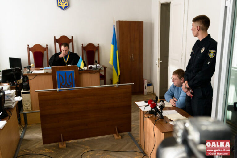 Міхалець на судовому засіданні заявив, що не визнає своєї провини