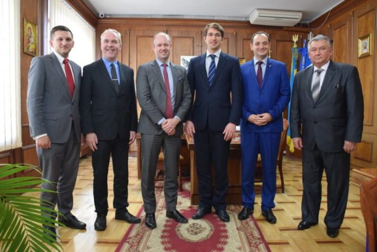 У Франківську молодим бізнесменам допомагатимуть створити власну справу
