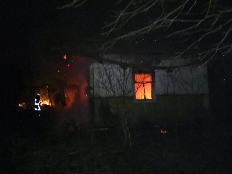 На Снятинщині у вогні загинув чоловік (ФОТО)