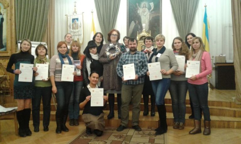 Ще 16 прикарпатців стануть наставниками для дітей-сиріт