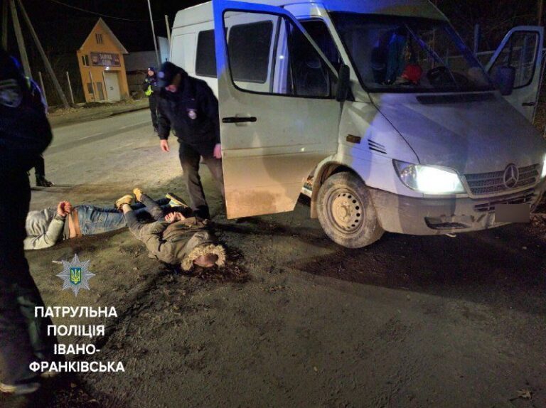 Франківські патрульні затримали нетверезого водія, який намагався втекти від переслідування