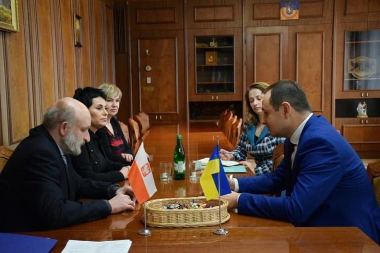 До Франківська приїхала партнерська делегація з Варшави (ФОТО)