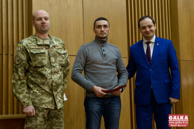 Франківця нагородили орденом Богдана Хмельницького ІІІ ступеня (ФОТО)
