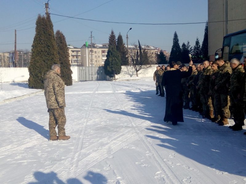 У Франківську відбулися проводи резервістів на збори