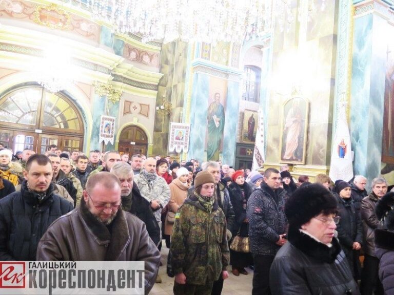 У Франківську вшанували пам’ять бійця АТО Григорія Семанишина (ФОТО)