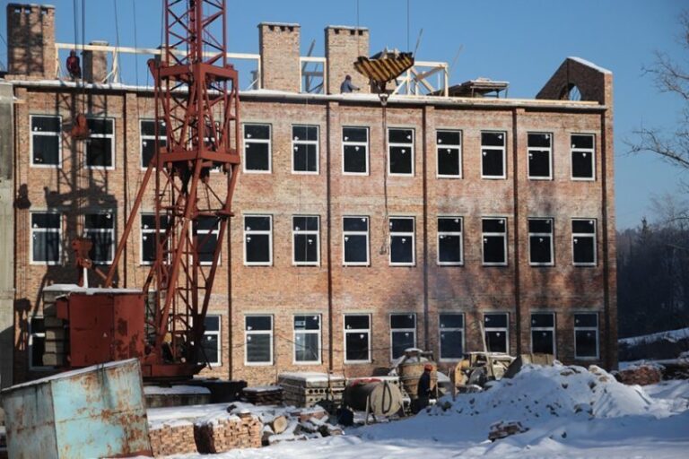 Цьогоріч планують завершити будівництво школи у Крилосі (ФОТО)