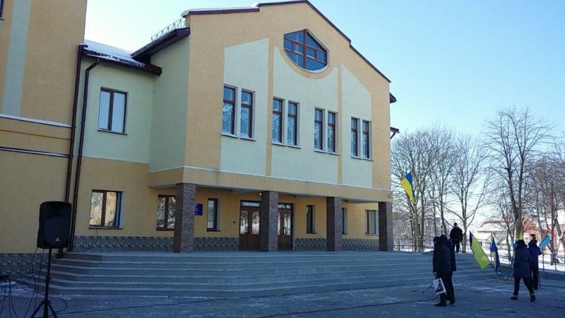 Поліклініка, на яку чекали майже 20 років, відкривається у Коломиї (ФОТО)