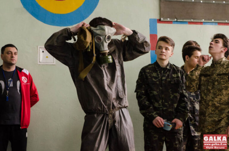 Франківські школярі показали, як би діяли у небезпечній ситуації (ФОТО)