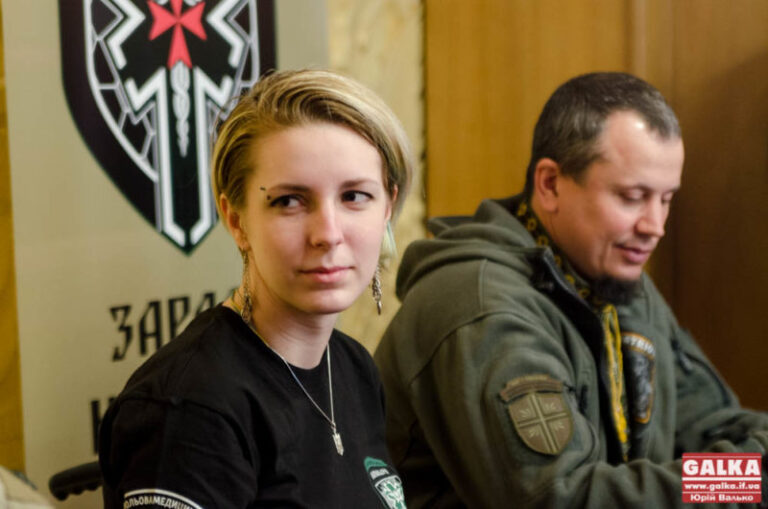 Наше покликання – рятувати, – легендарна госпітальєрка розповіла у Франківську про свою діяльність під час війни (ФОТО)