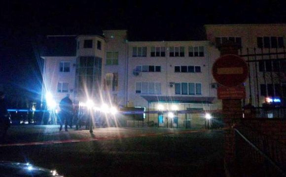 У Луцьку вночі обстріляли генконсульство Польщі, – ЗМІ (ФОТО)