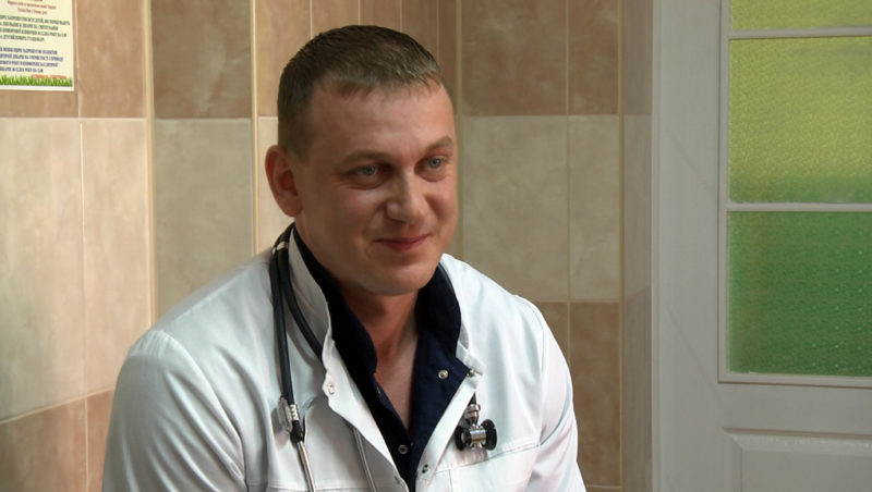 Коломийський медик розповів, як допомагав дітям на Сході (ВІДЕО)
