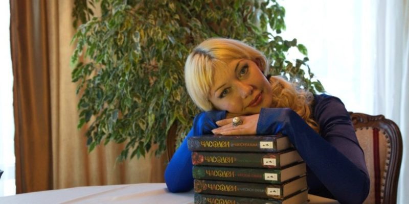 Письменниця-фантастка зустрінеться з іванофранківцями