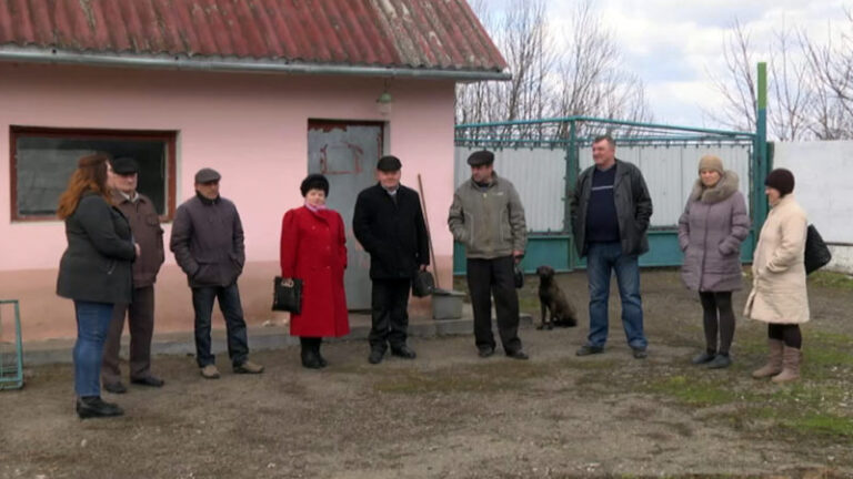 Прикарпатський ветсанзавод заборгував працівникам сотні тисяч гривень