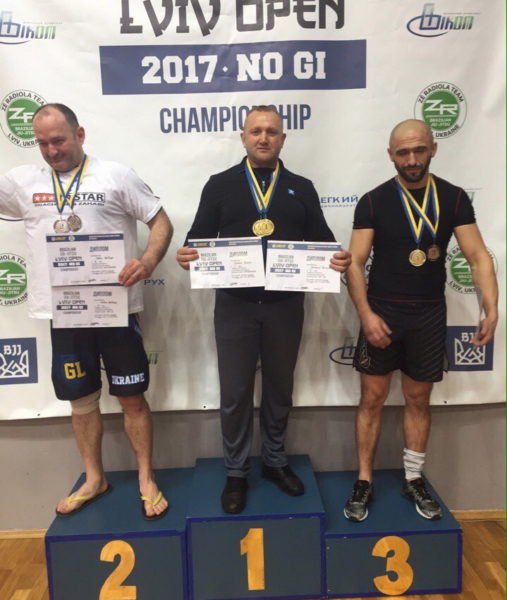 Івано-франківський спортсмен привіз  дві золоті медалі з турніру з бразильського джиу джитсу