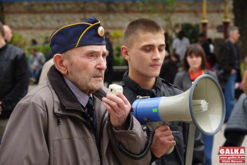 Стало відомо, коли попрощаються з почесним громадянином міста Михайлом Муликом