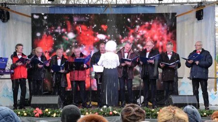 Франківців запрошують  вишивати фартухи та слухати польських співаків