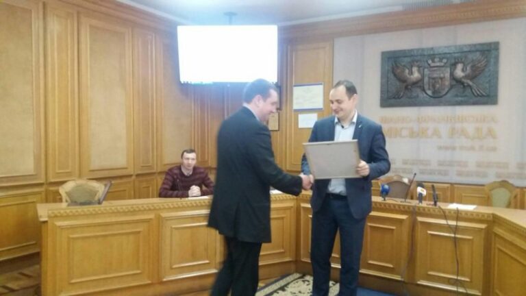 У мерії відзначили роботу франківських інспекторів з благоустрою (ФОТО)