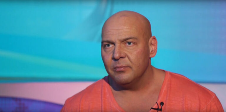 Достатньо було людям сподобатися, і тебе піднімали під промені софітів, – вокаліст “Фантом-2”