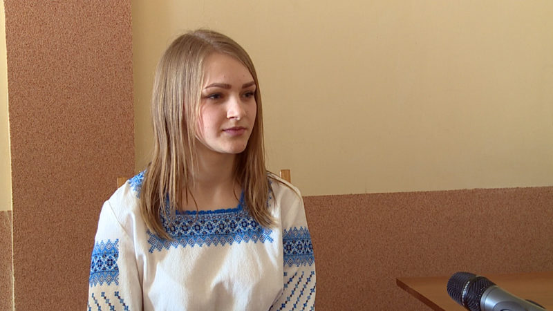 Коломийська студентка перемогла у Всеукраїнській олімпіаді з української мови (ВІДЕО)