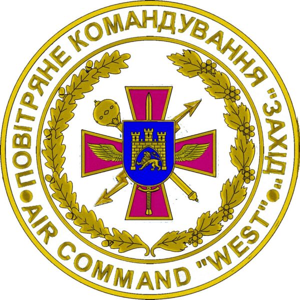 Військові Прикарпаття просять громадян не фотографувати об’єкти та не робити провокацій біля частин