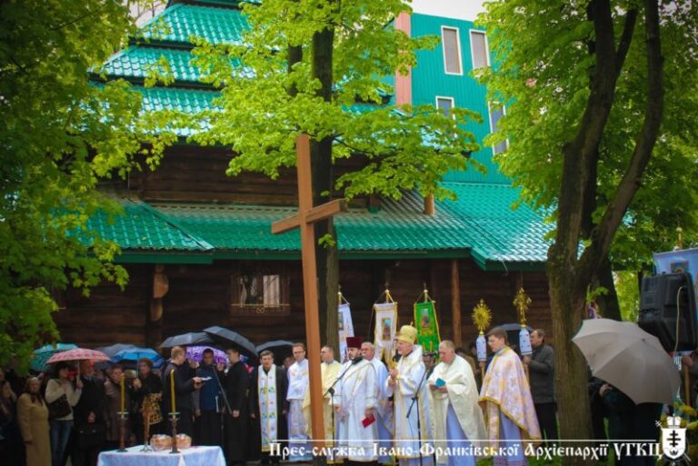 У франківській “Лемківській церкві” молилися за жертв операції “Вісла” (ФОТО)