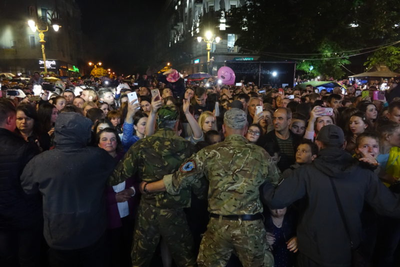 У вечір концерту Тіни Кароль загубилися 20 дітей, стільком ж людям через тисняву надавали допомогу медики